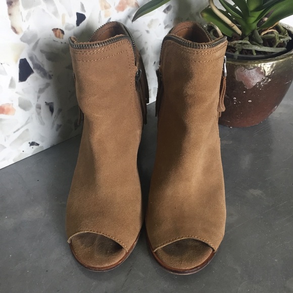 Dolce Vita - Promise Fringe Bootie - Picture 3 of 8